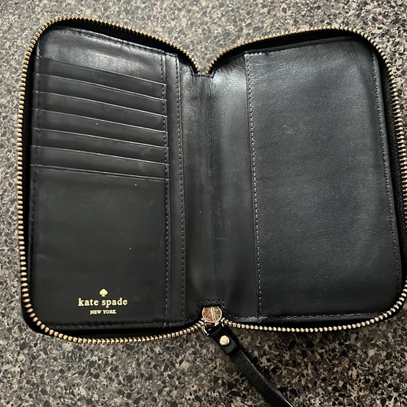 Kate Spade black wristlet - Picture 5 of 5